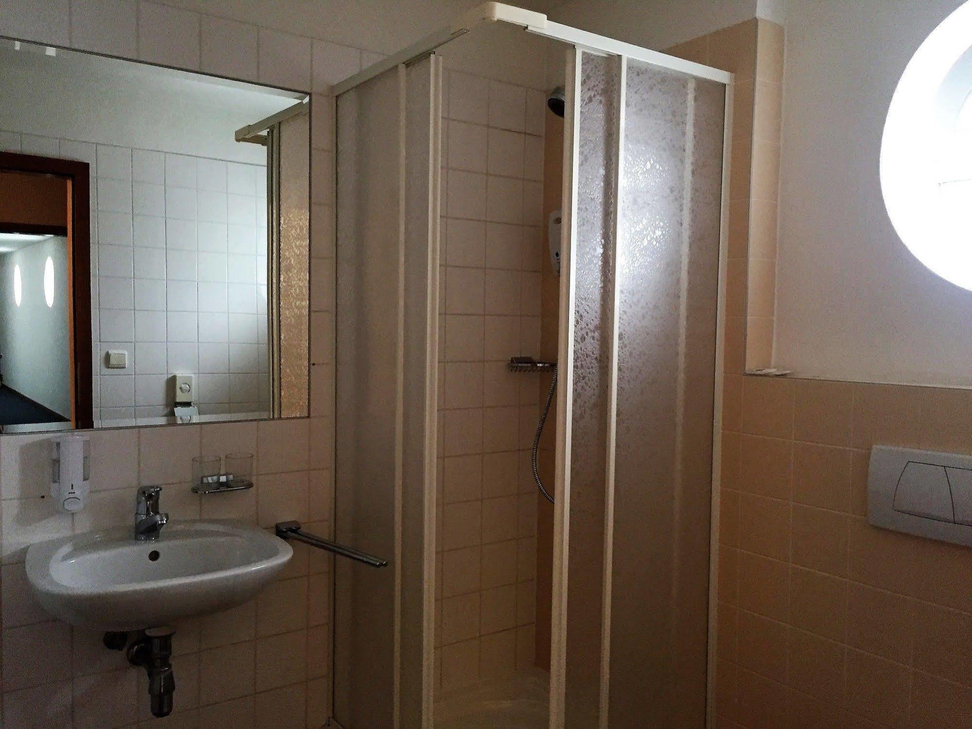 Hotel Maxim Svätý Jur Eksteriør bilde